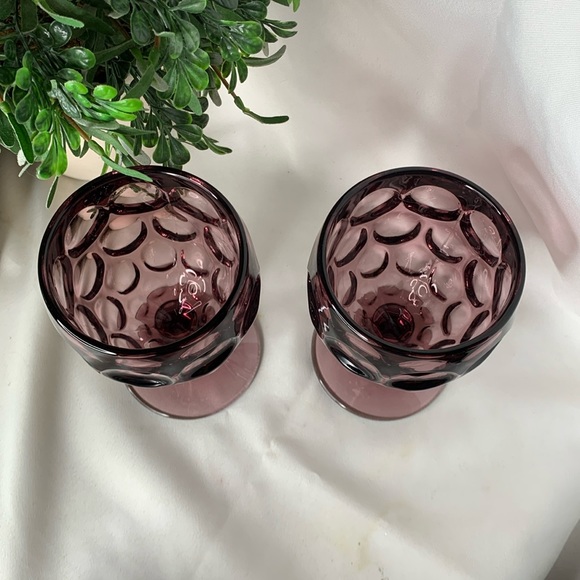 2 RARE MCM Amethyst Imperial Glass honeycomb thumbprint water/wine goblets - Picture 4 of 8